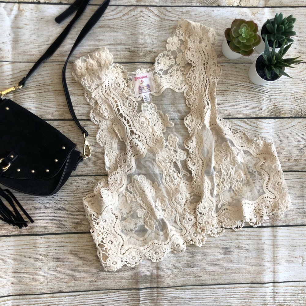 Lace vest